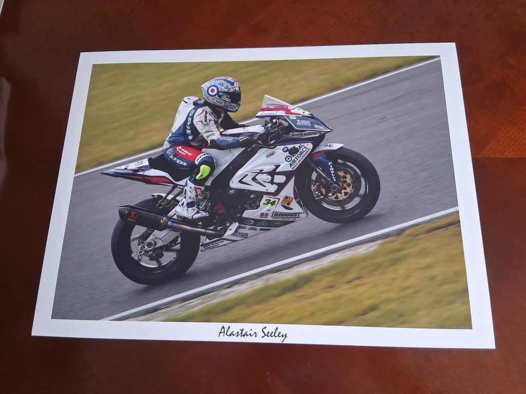 Photograph of Motorcycle Racer Alastair Seeley - 16x12