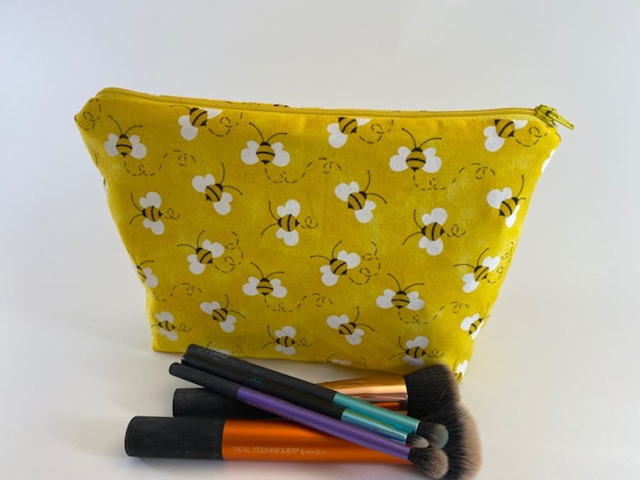 Yellow Bee Make Up Bag - Cotton  