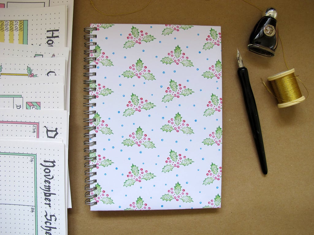 Christmas Organiser - 32 Page Types, 60 Pages Total