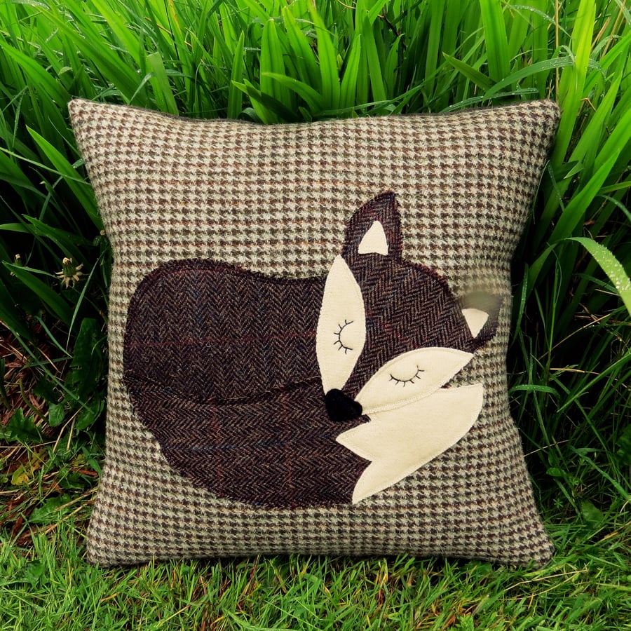 Fox cushion. Complete with feather pad.  47cm x 47cm.  Fox pillow.