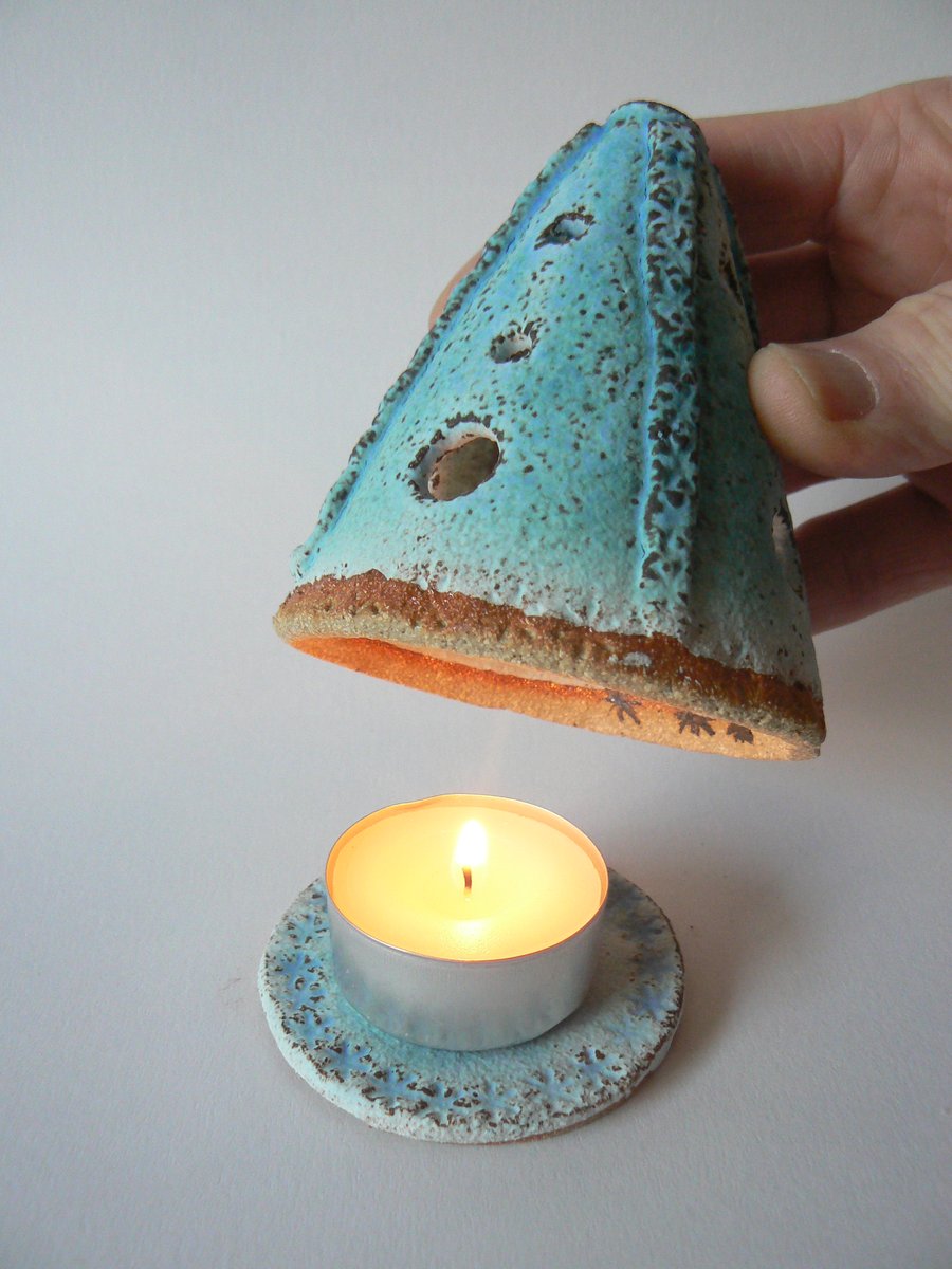 Tree candle holder