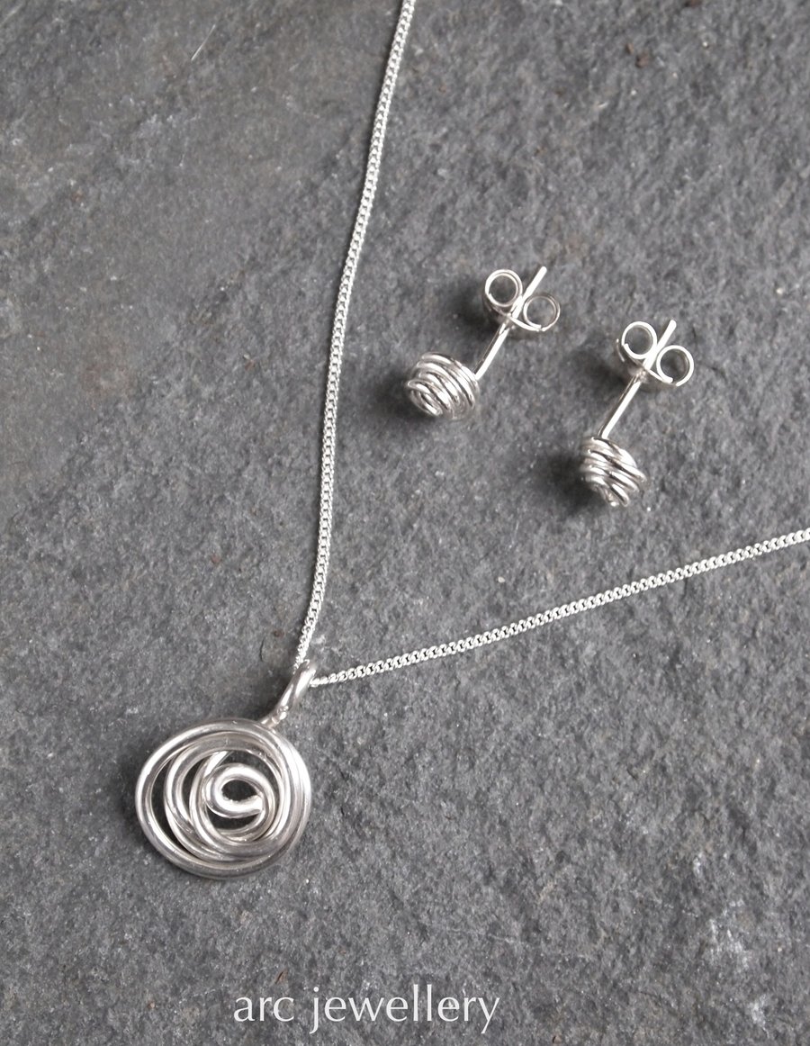 Sterling silver pendant & earring set - twist of silver