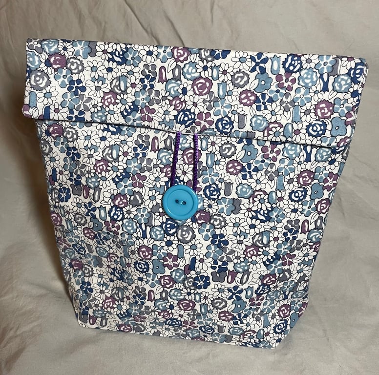 Fabric storage bag or gift bag, medium