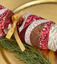 Set of three Christmas crackers. Waves and swirls with gold accents - Image 3