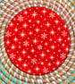 Red Christmas Snowflakes & Stars Coaster – Festive Wooden Drinks Coaster – Tradi