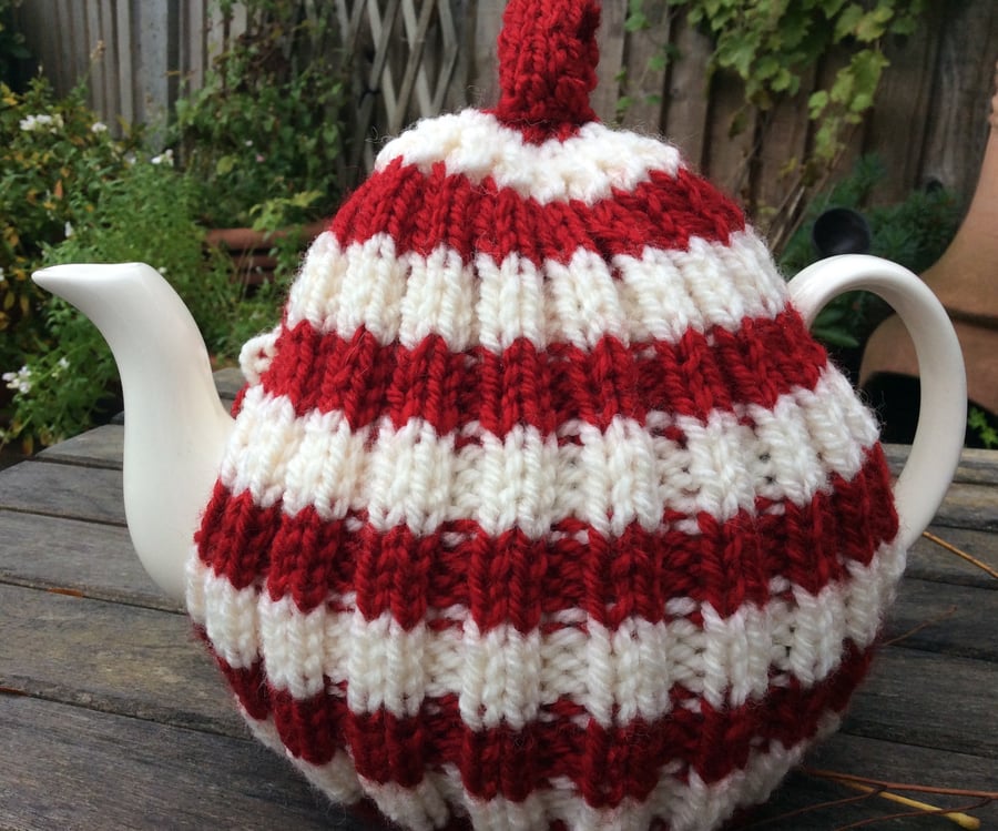 Red and White Tea Cosy, knitted 6 cup pot