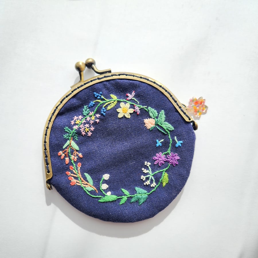 Embroidered Coin Purse, Small Clasp Pouch for Coins or Little Items