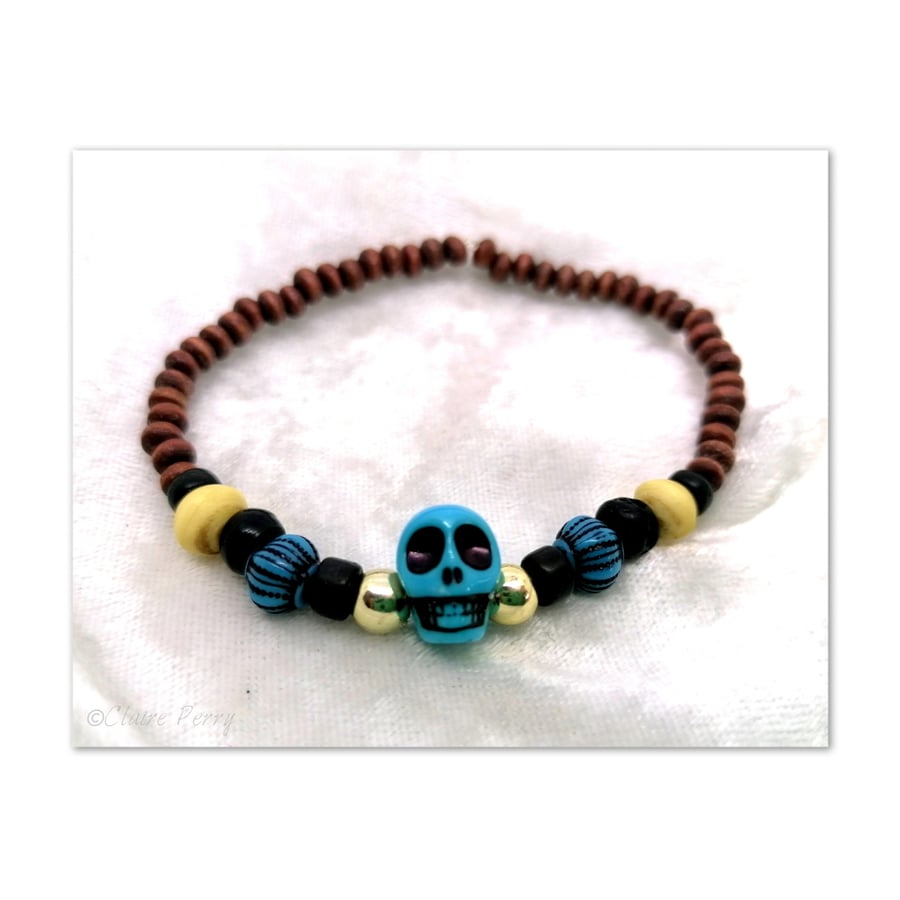 Wooden Surfer's bead bracelet with Turquoise Skull bead 