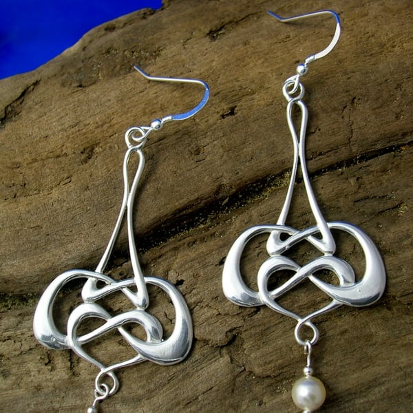 Art Nouveau - Celtic Earrings with Swarovski Pearl