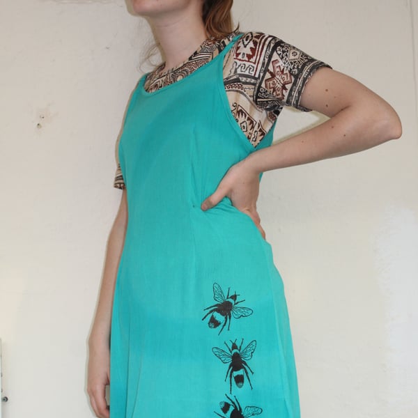 Vintage 90's Ladies turquoise bee print strappy dress,Summer reworked Eco dress,