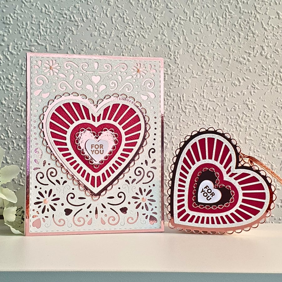 Mother's Day Card & Small Heart Shaped Gift Box Set in Rose Pink