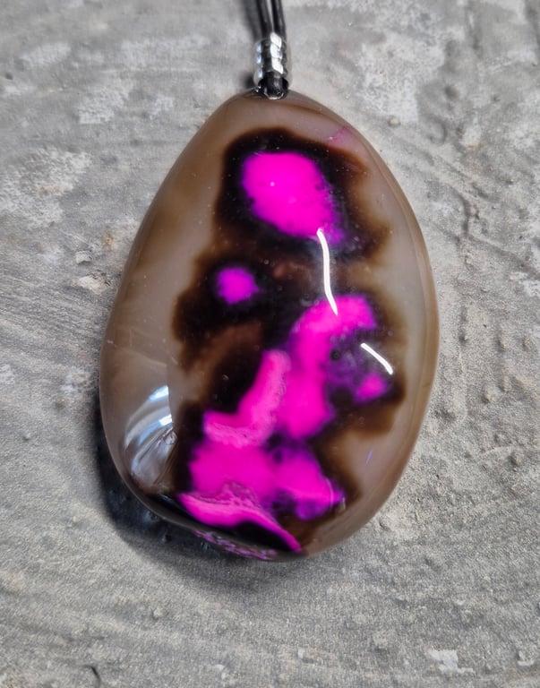purple and black teardrop pendant