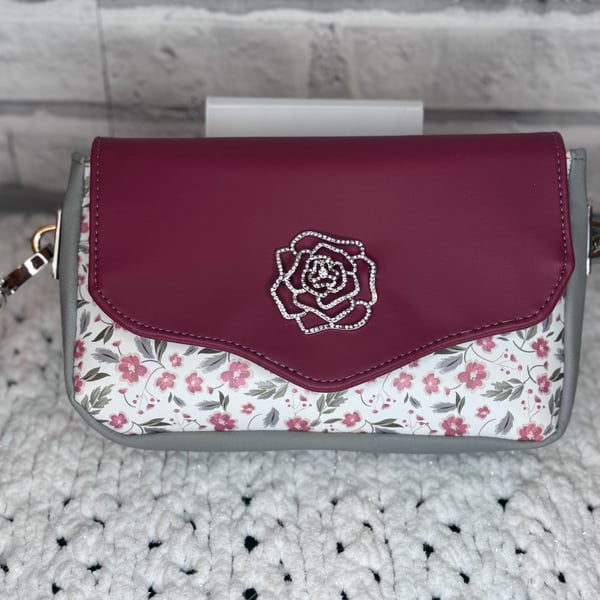 Super cute small burgundy and grey crossbody bag