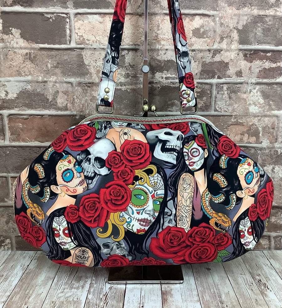Gothic day of the dead large fabric frame shoulder hand bag, 2 straps, kissclasp
