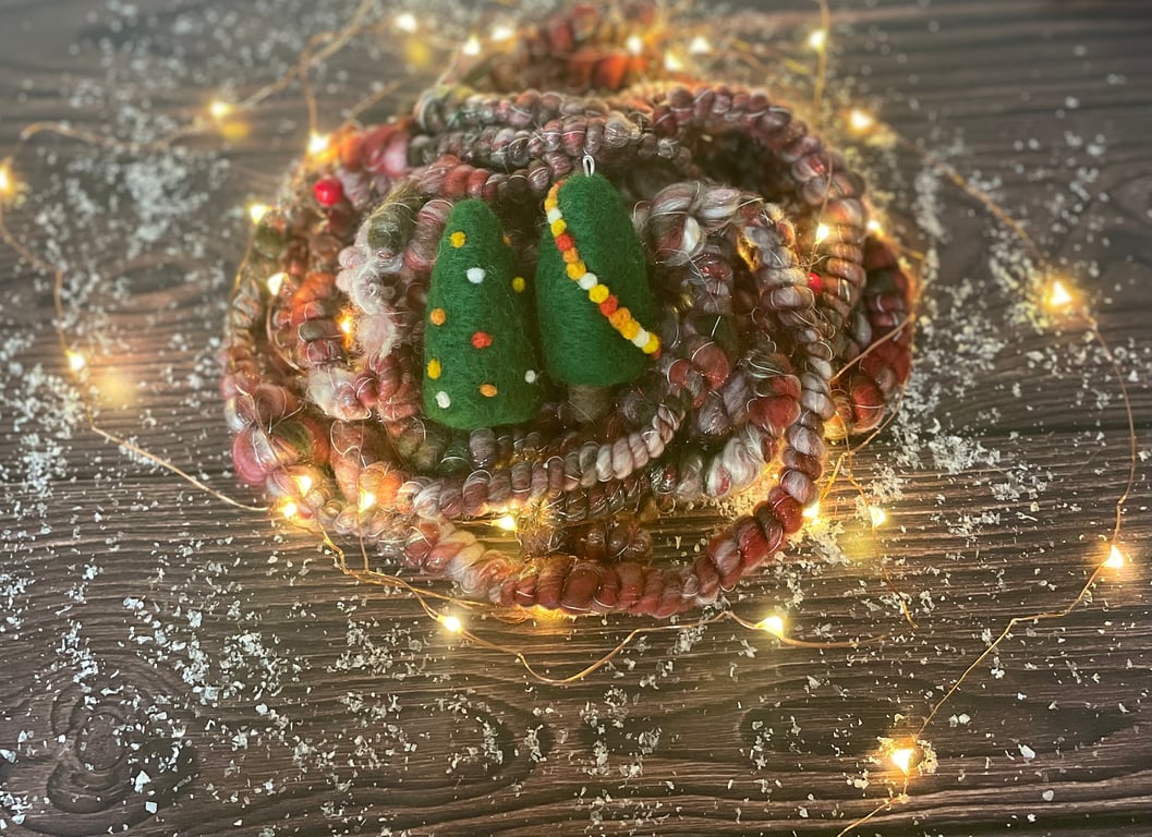 Christmas Tree - Felted Christmas Tree - Needle Felted Christmas Tree - Bauble