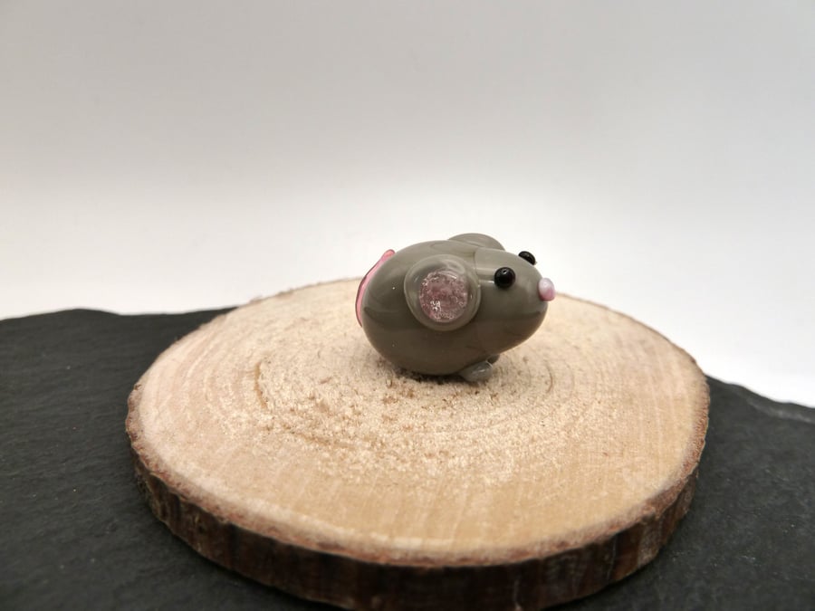 small glass mouse gift