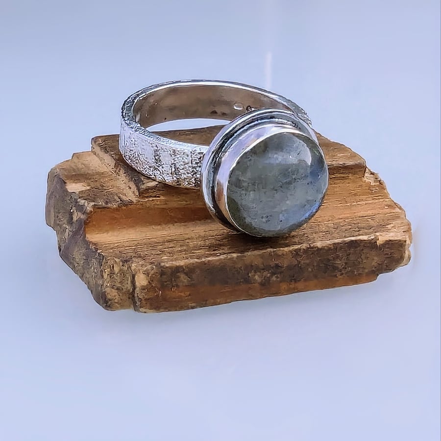 Recycled HANDMADE Sterling Silver Labradorite Ring