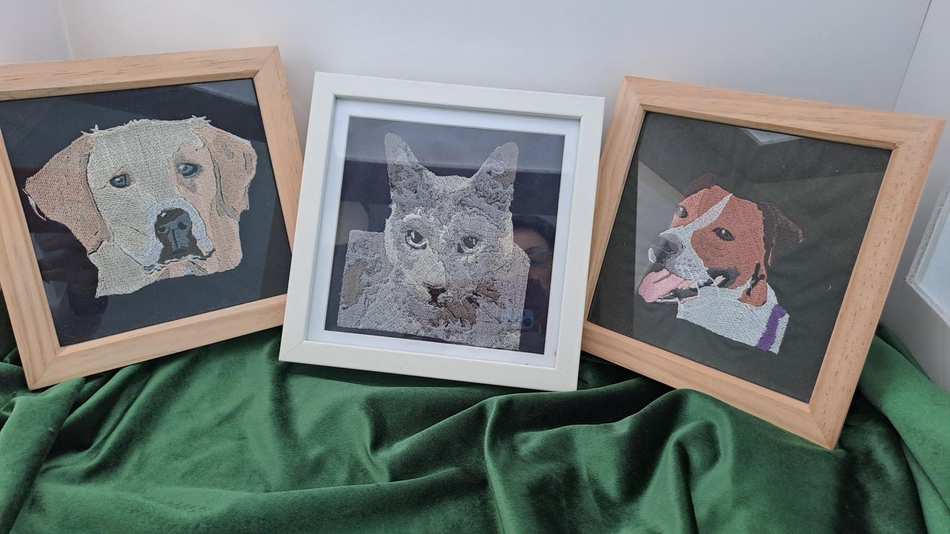 Custom made pet portraits
