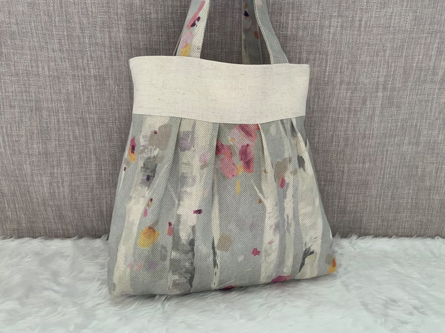 Tote Bag, Pleated Tote Bag, Linen, Day Bag, Handmade Bag, Voyage Fabric