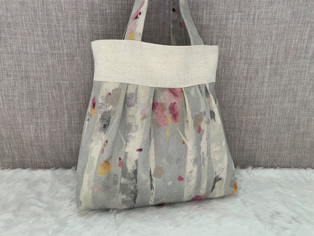 Tote Bag, Pleated Tote Bag, Linen, Day Bag, Handmade Bag, Voyage Fabric