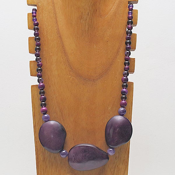 Violet-Waves Necklace