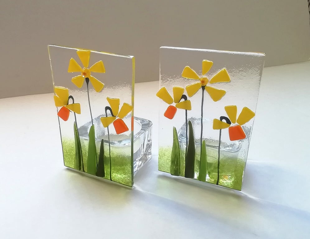 Fused Glass Daffodil Tealight Holder: Spring Flower Candle Gift