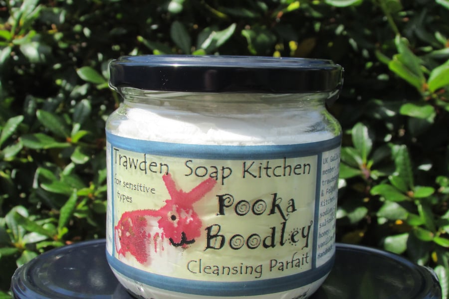 Pooka Boodley Manuka Honey & vanilla  Body Wash for sensitive skin 320ml jar