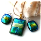 Dichroic Glass 115 Pendant Earring Set Emerald Gold Plated Chain