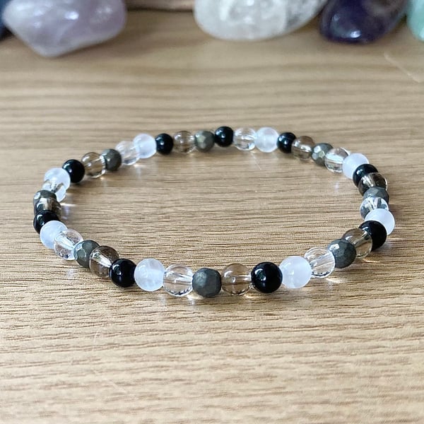 Dainty Protection Detox Bracelet 