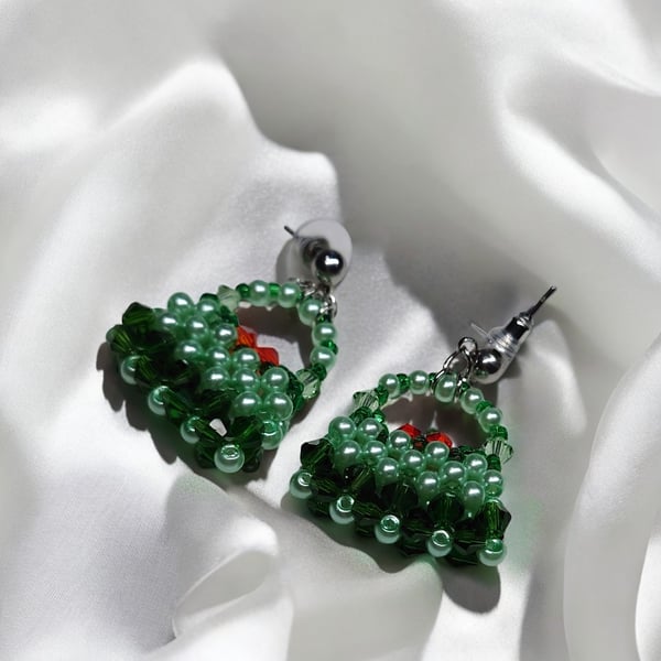 Green Beaded Handbag Dangle Earring