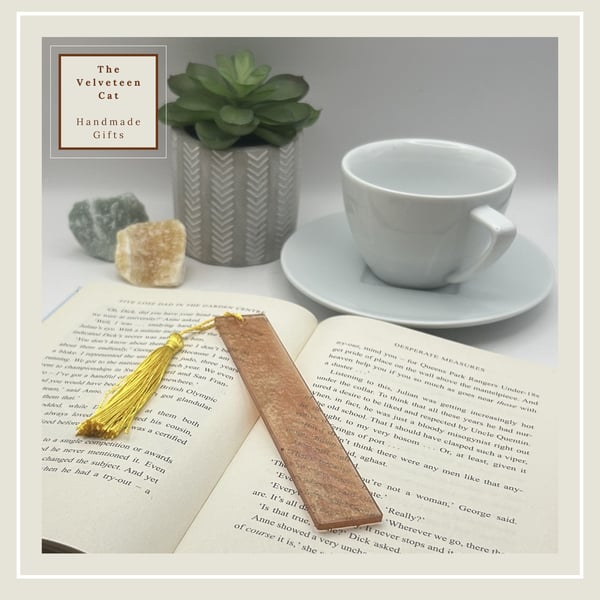 Resin Bookmark Page Marker in Gold