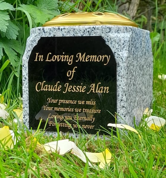 Memorial Vase Grave Rosebowl Memorial Plaque Grave Flower Holder Cemetery Vase