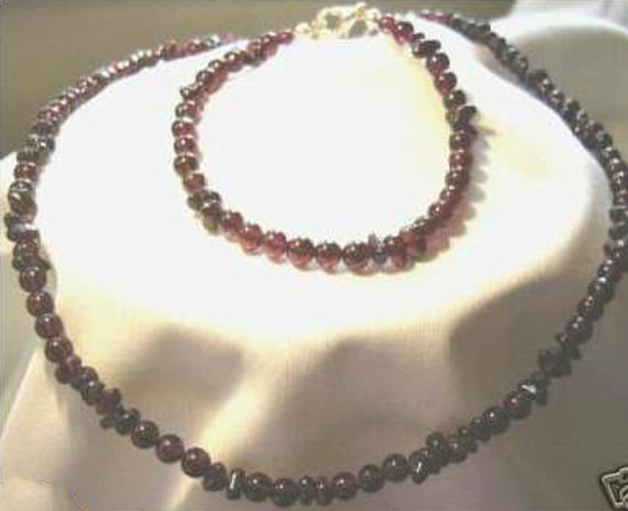 Garnet Necklace and Bracelet Set