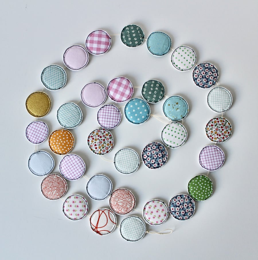 'Circles Garland' - Hanging Decoration