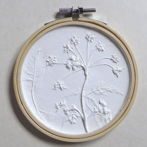 Plaster cast plaque - Cow parsley - wall art welcome home