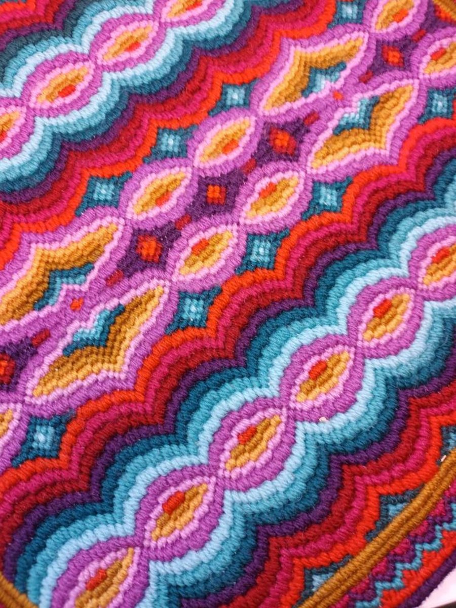 Bargello Jewels Kit, Bargello Needlepoint Kit, Florentine Embroidery, 