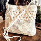 Crochet raffia shoulder bag 