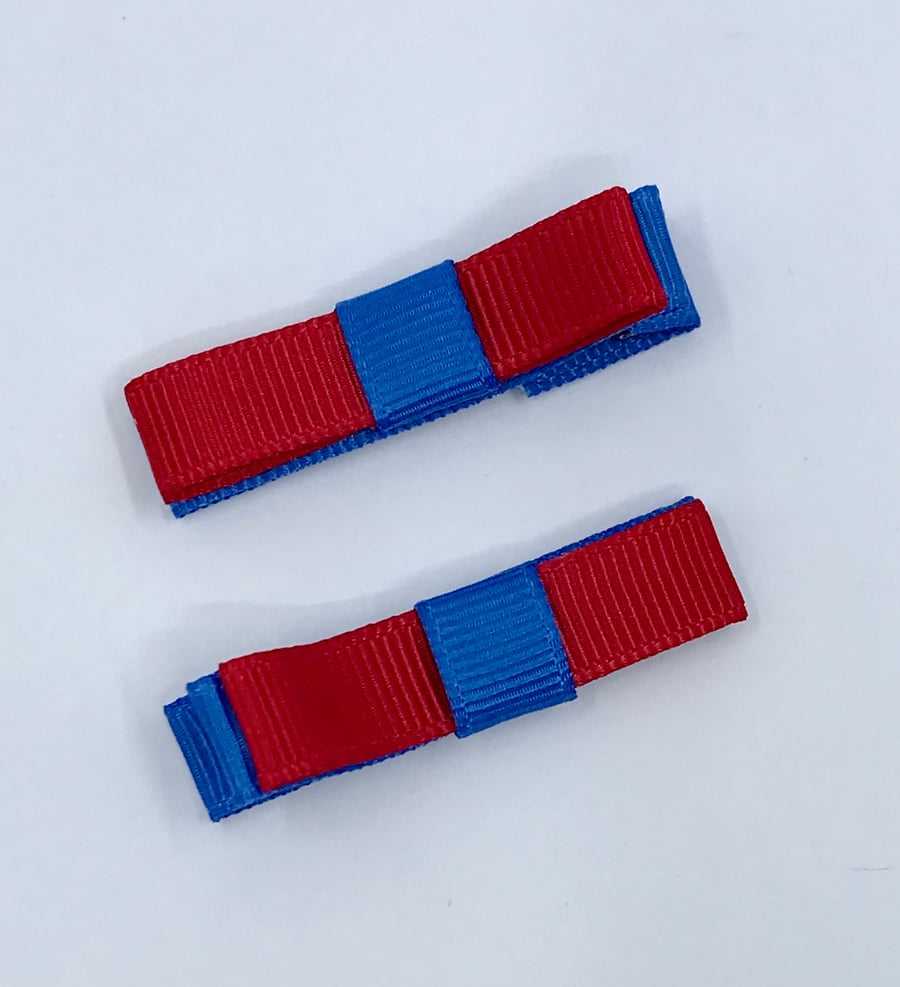 Small Straight Royal Blue and Red Bow Clips (pair)