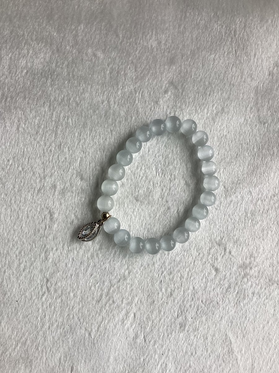 Beaded stretch bracelet