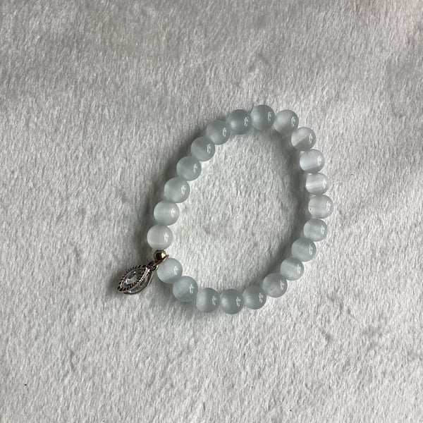Beaded stretch bracelet