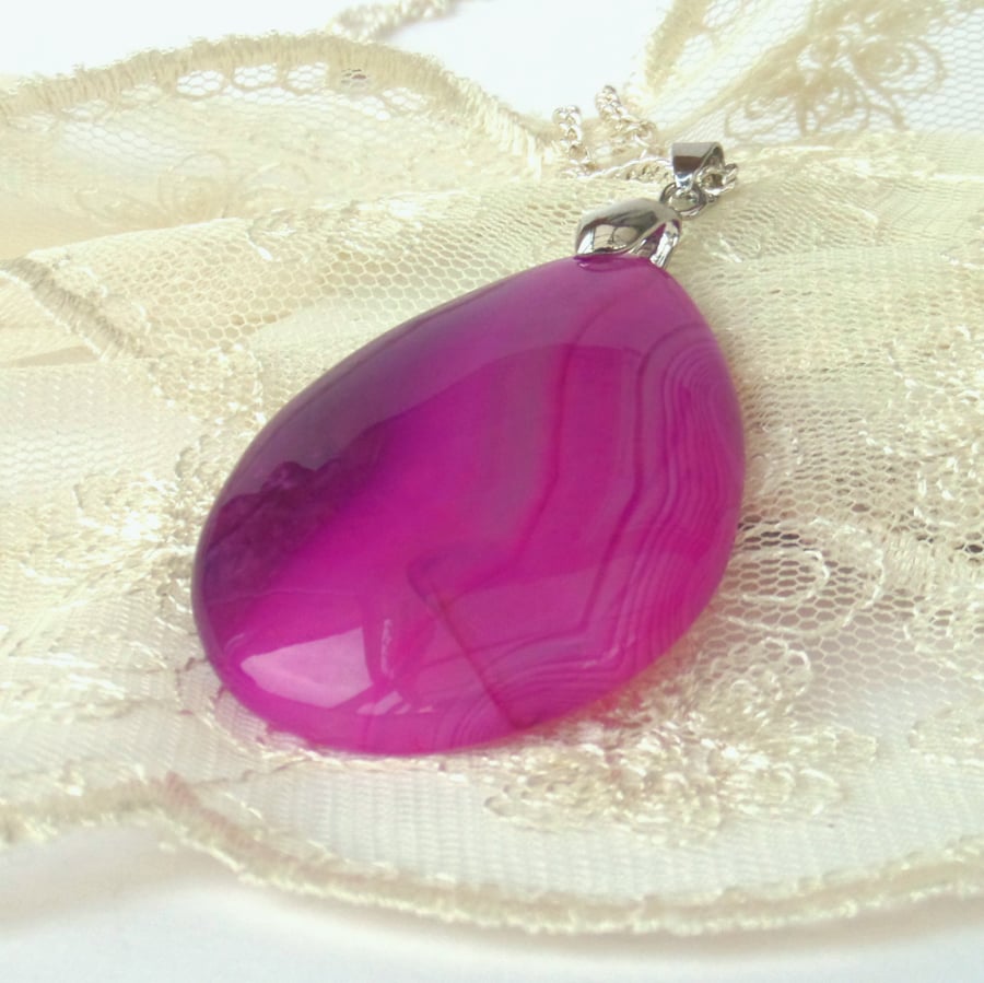 Pink agate gemstone pendant necklace, ideal gift