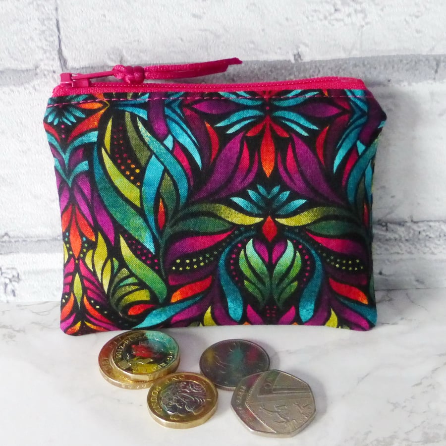 Zipped coin purse