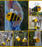Busy Bee Hanger in Fused Glass - 6151 - Image 10