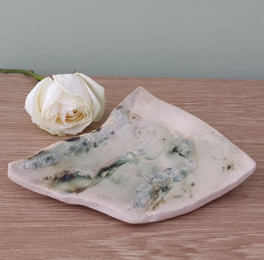 Green Shell Fragment Ceramic Soap or Trinket Dish