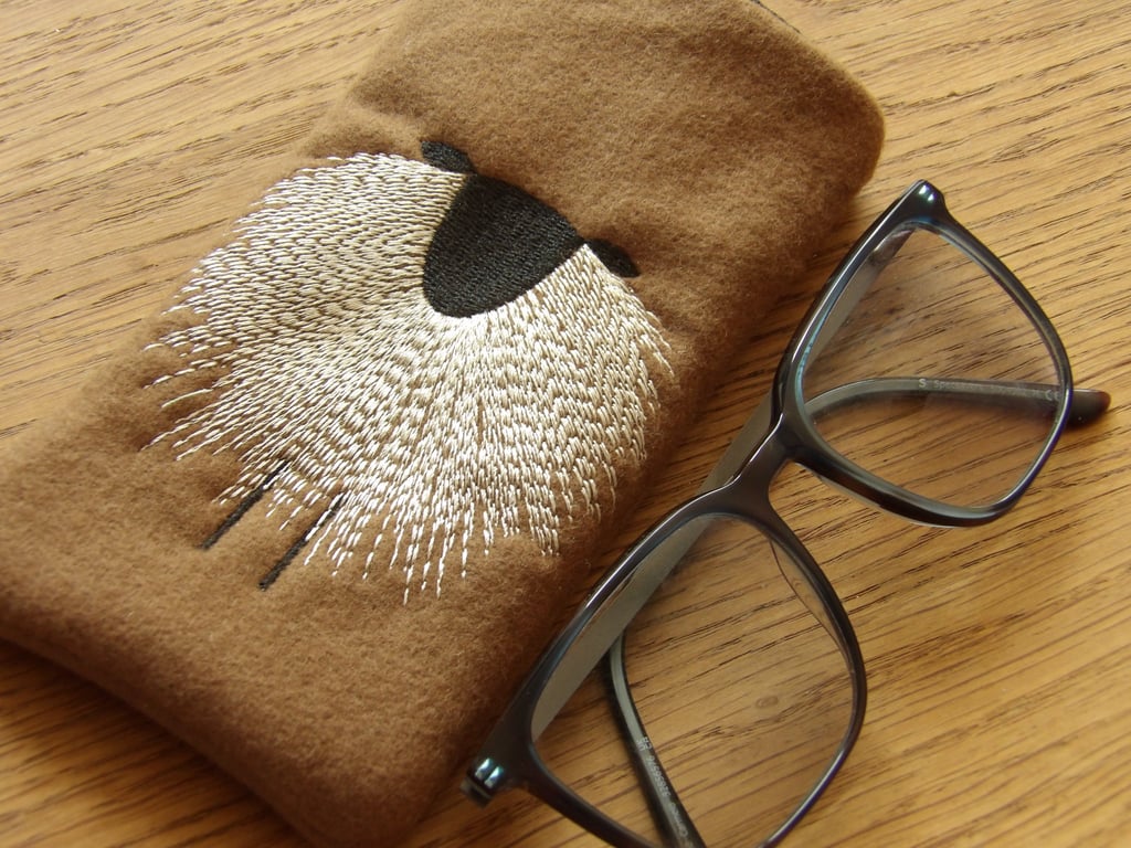 Padded glasses pouch with sheep embroidery made with wool fabric 