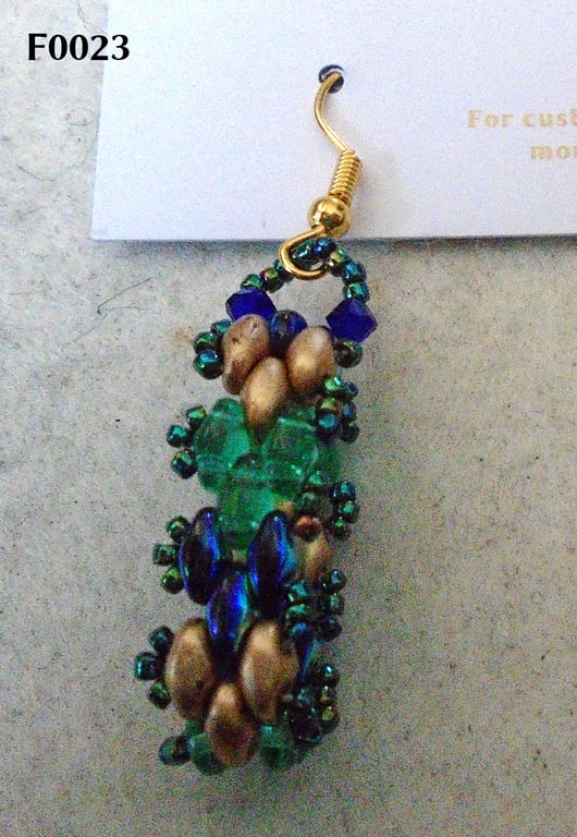 Brickwork-pattern bead earrings (customisable)