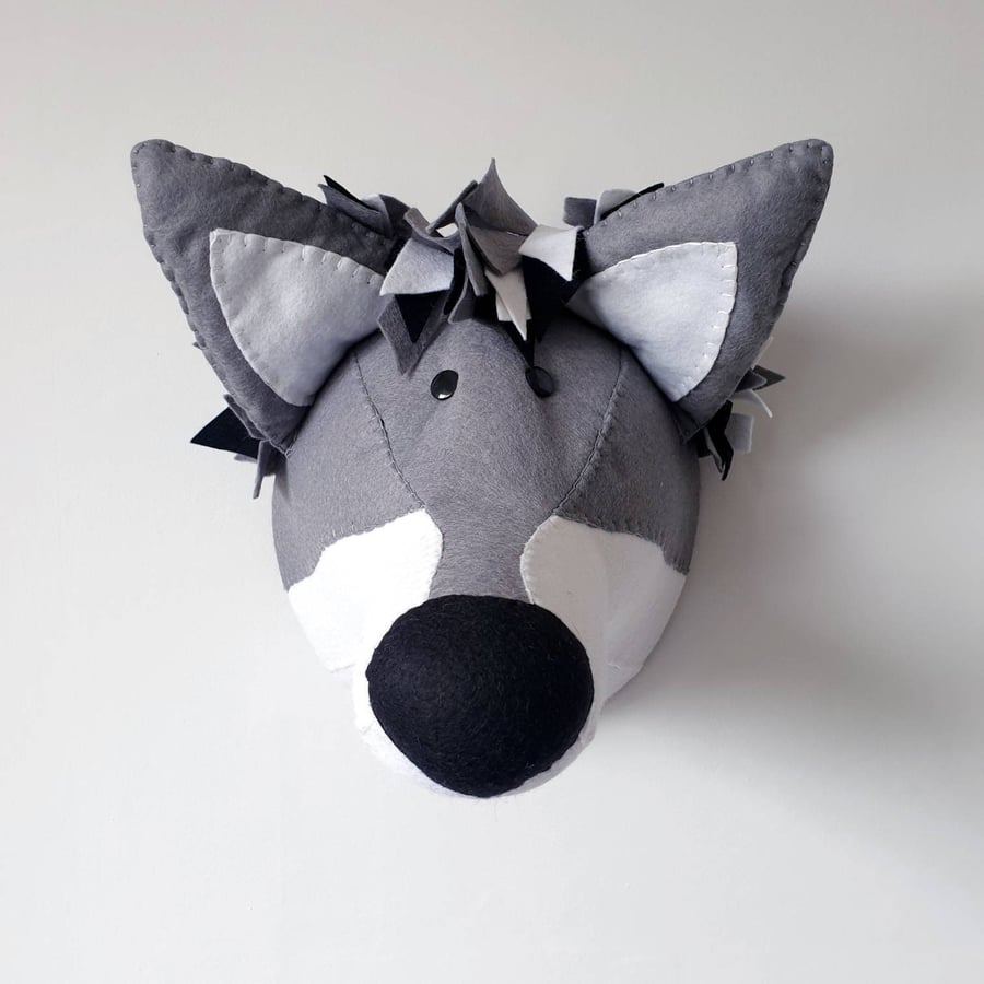 WOLF - Felt Faux Taxidermy - Wall Mounted Animal Head