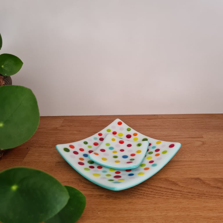 Fused glass spotty dish set