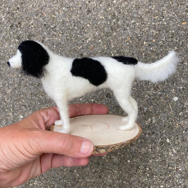 Dog model, Springer Spaniel, black and white needle felted dog, 