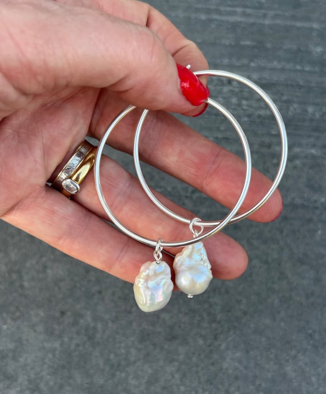 Baroque Pearl Hoop Earrings 